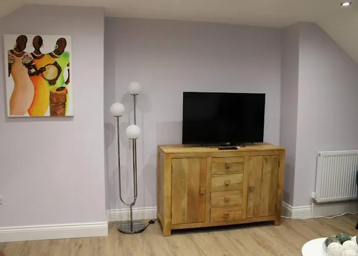 5 Star Apartment